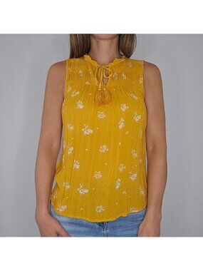 Rewind Golden Yellow Floral Sleeveless Top Size Medium